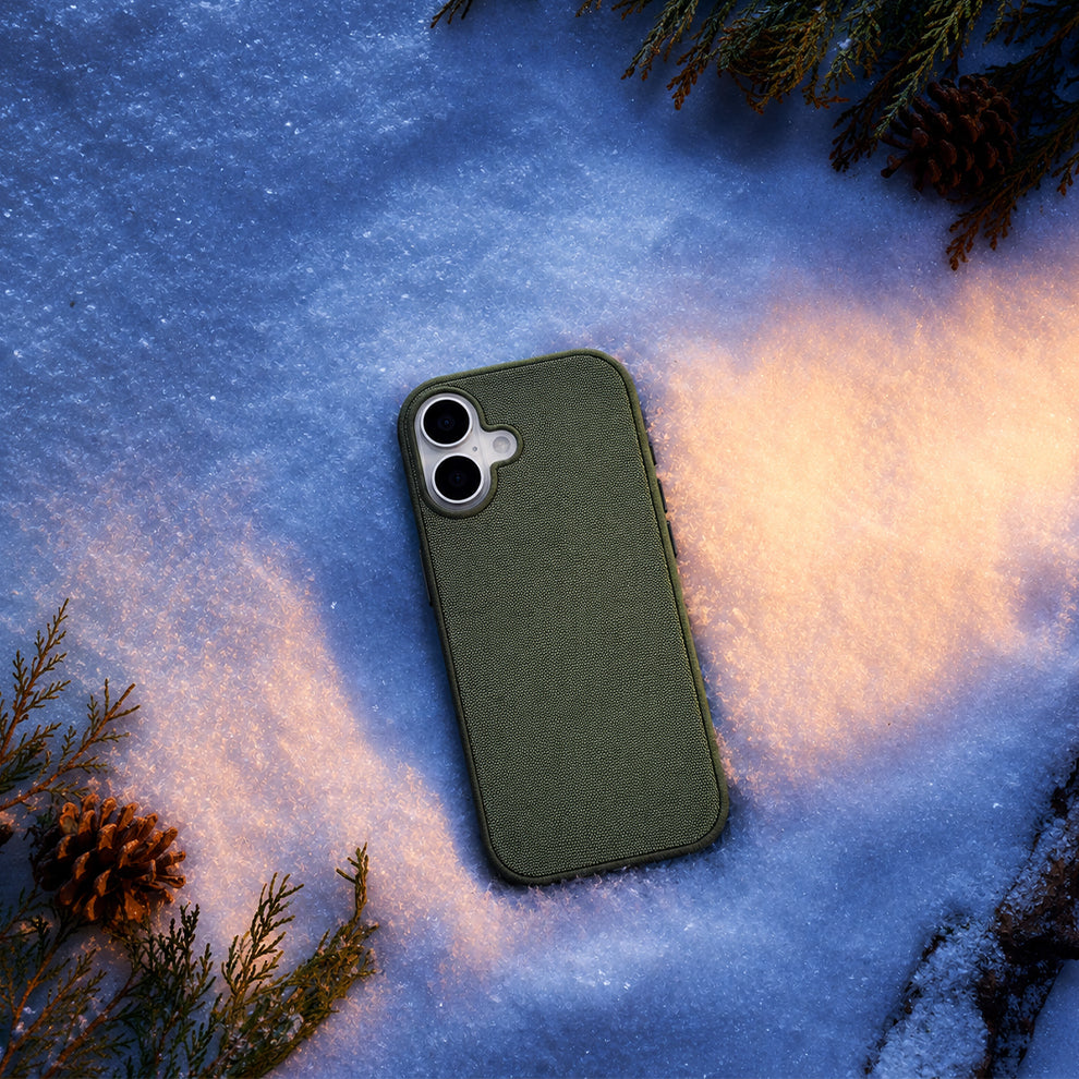 MagSafe Compatible Protective Fabric Case for iPhone 17 – Olive Green